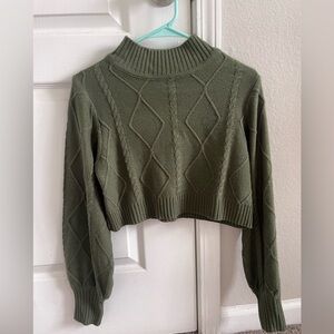 Cropped green turtle neck sweater